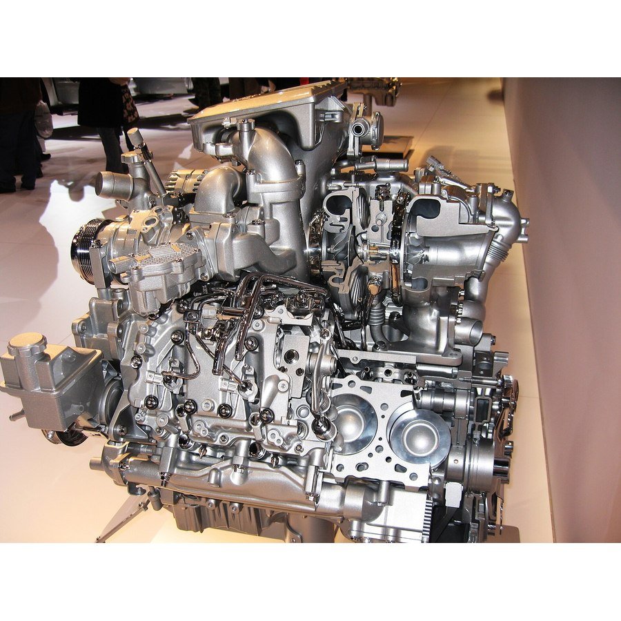 Duramax turbo-diesel cutaway — exact RPO unconfirmed