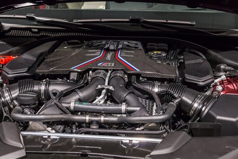 BMW S63 engine in an M5 at Techno-Classica 2018