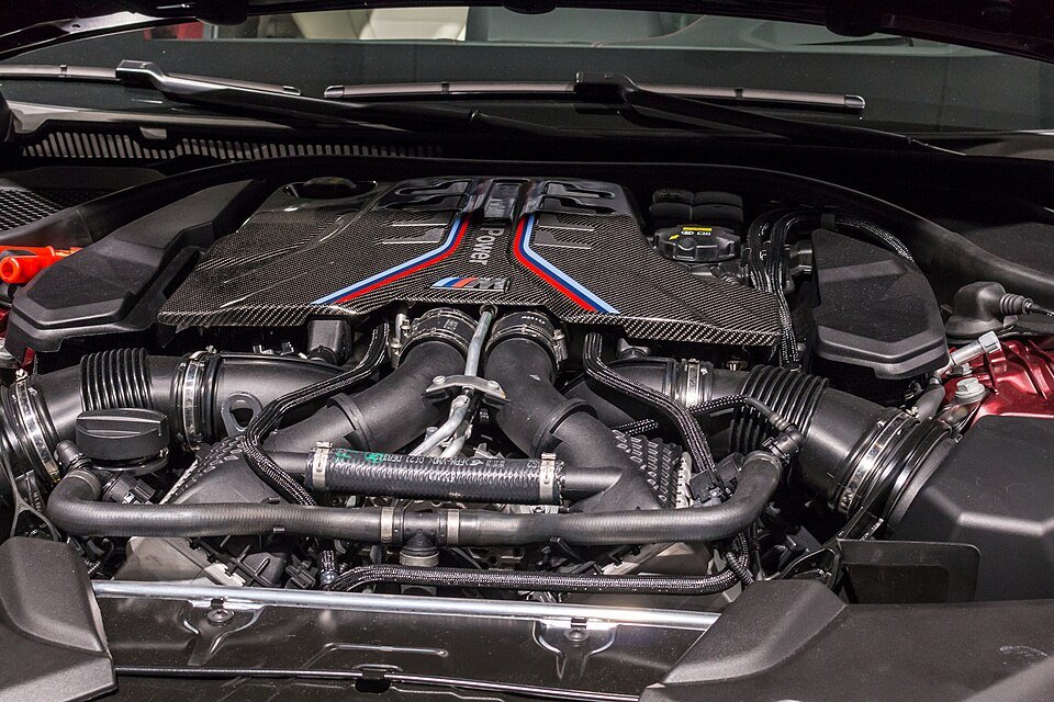 BMW S63 engine in an M5 at Techno-Classica 2018